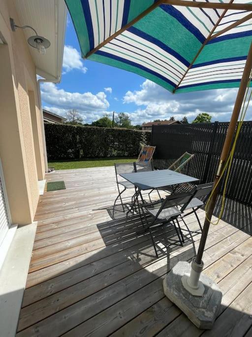 Le Porge Location T2 Neuf Apartment Exterior photo